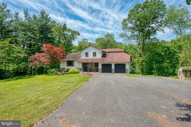 6 OLD GARRETT CT, White Hall, MD 21161