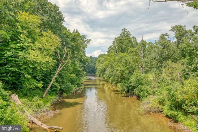 6 OLD GARRETT CT, White Hall, MD 21161