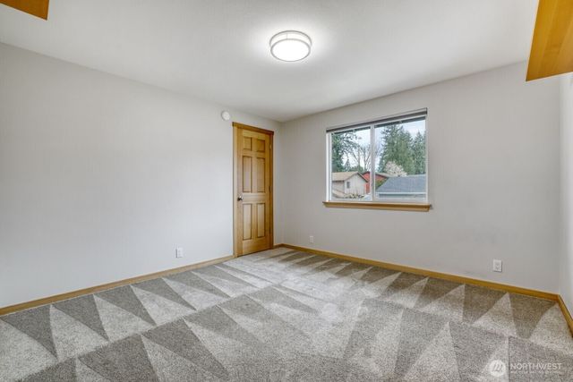9615 NE 201st Street, Bothell, WA 98011