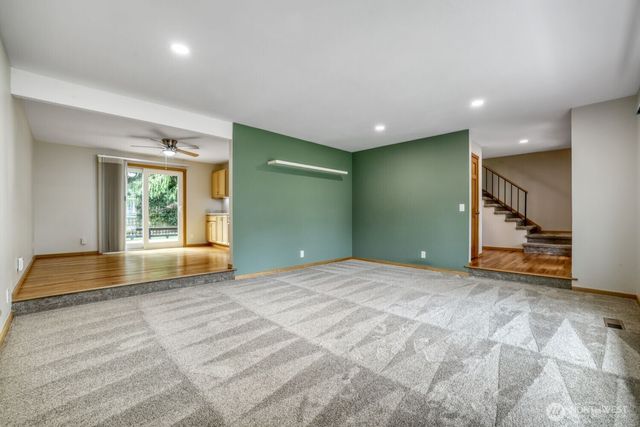 9615 NE 201st Street, Bothell, WA 98011