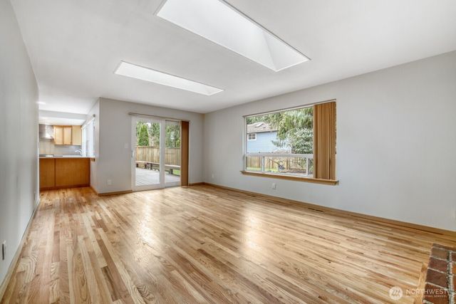 9615 NE 201st Street, Bothell, WA 98011