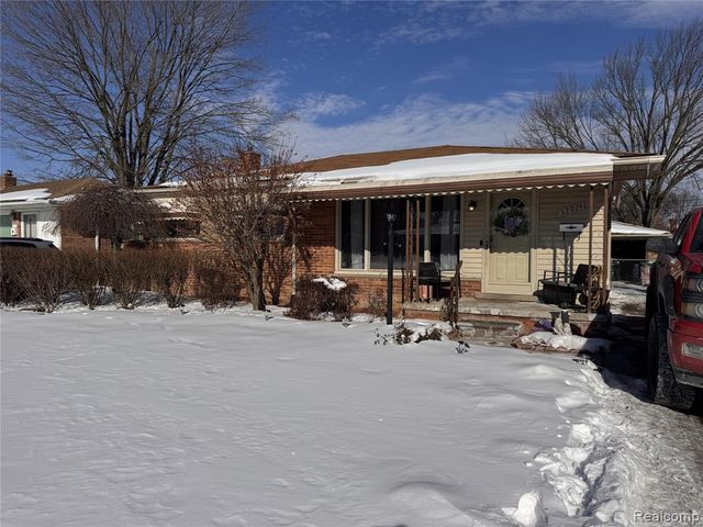 32974 Sheridan Street, Garden City, MI 48135