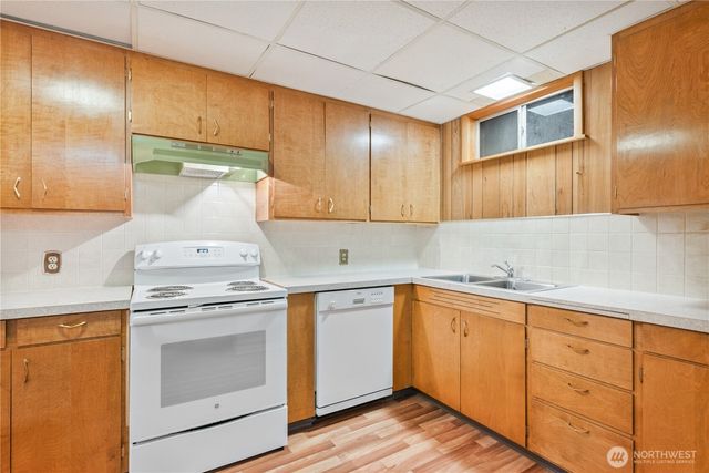 1327 18th Avenue, Longview, WA 98632