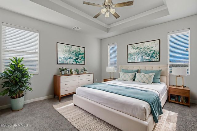 6221 Quicksilver Street, Las Cruces, NM 88012