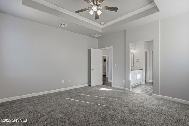 6221 Quicksilver Street, Las Cruces, NM 88012