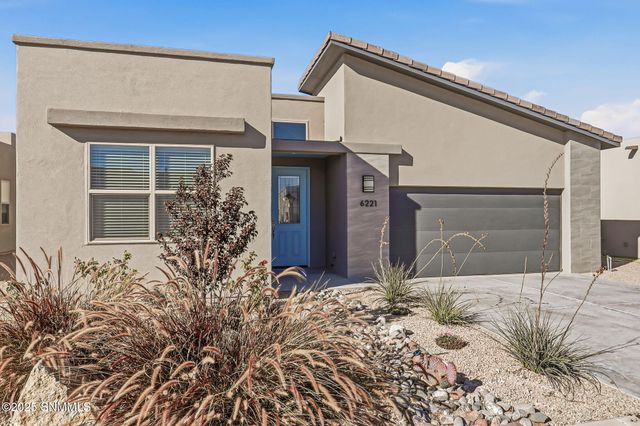 6221 Quicksilver Street, Las Cruces, NM 88012