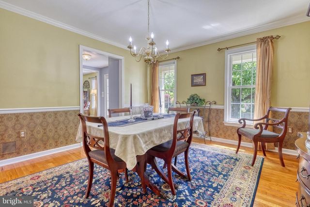 2540 EL DORADO DR, York, PA 17402