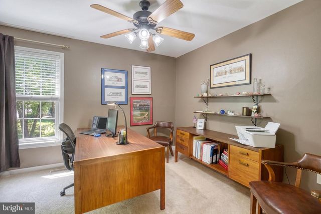 2540 EL DORADO DR, York, PA 17402