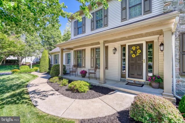 2540 EL DORADO DR, York, PA 17402