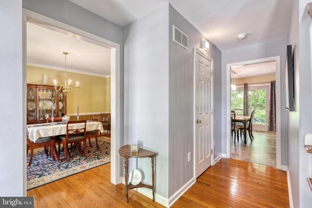 2540 EL DORADO DR, York, PA 17402