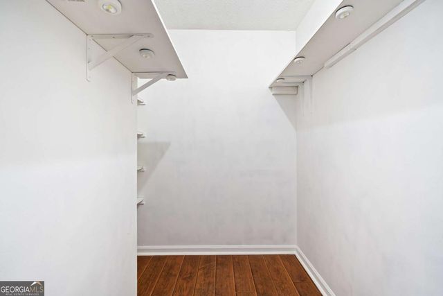 151 Old Ferry Way, Roswell, GA 30076