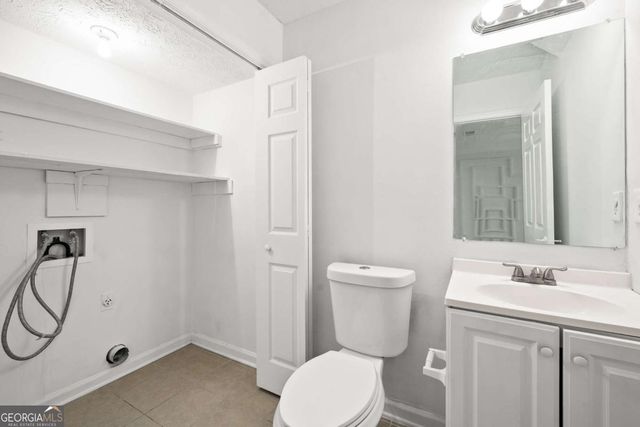 151 Old Ferry Way, Roswell, GA 30076