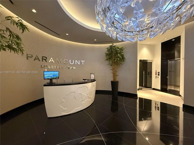 851 NE 1st Avenue 4811, Miami, FL 33132