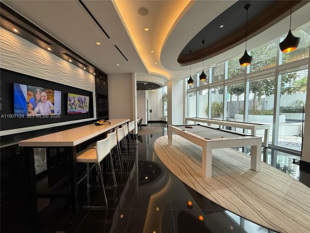 851 NE 1st Avenue 4811, Miami, FL 33132