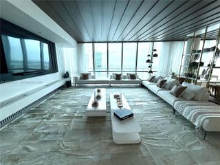 851 NE 1st Avenue 4811, Miami, FL 33132