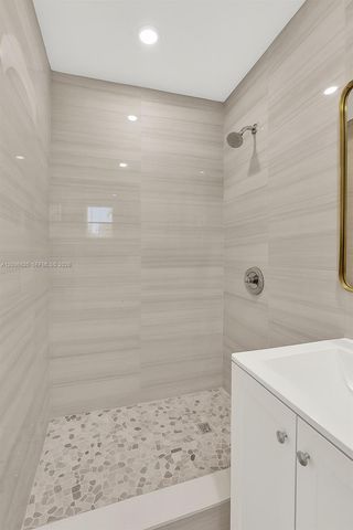 5807 SW 25th St 0, West Park, FL 33023