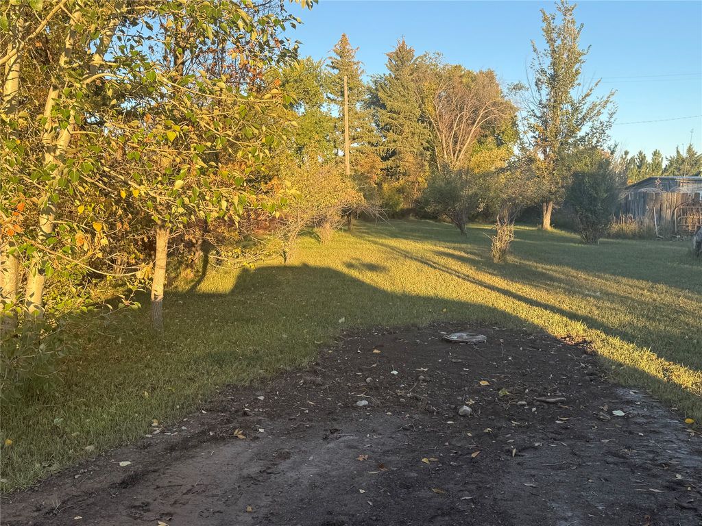 607 3rd Avenue SW, Choteau, MT 59422 photo 6