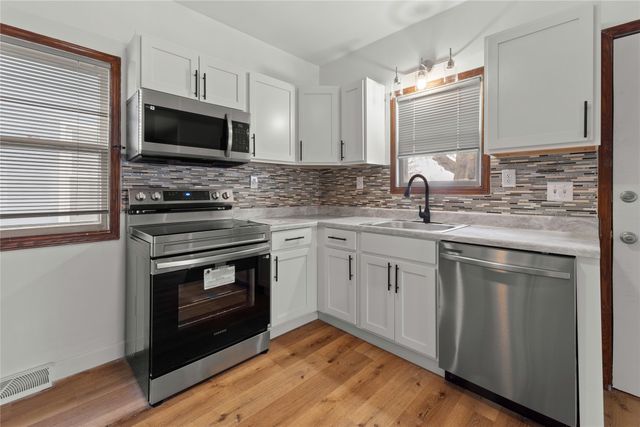 942 W 25TH Street, Erie, PA 16502