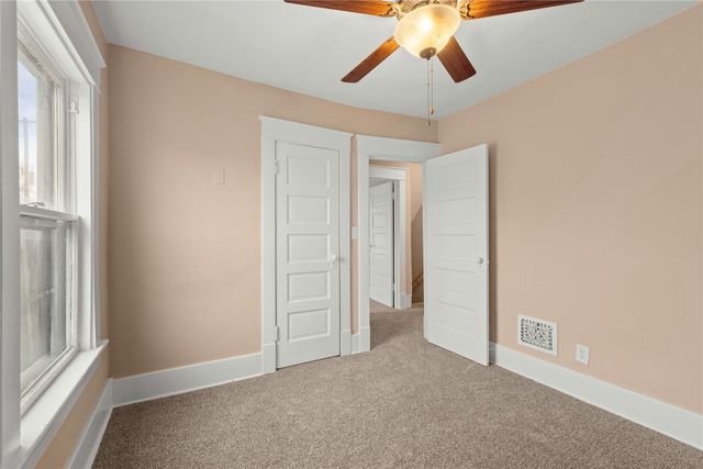 942 W 25TH Street, Erie, PA 16502