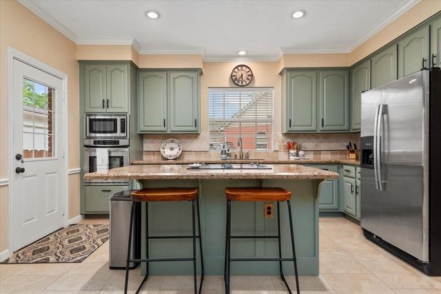 3727 Brookvale Court, Kingwood, TX 77345