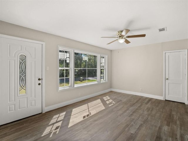 921 Lake Court Drive, Deridder, LA 70634