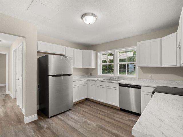 921 Lake Court Drive, Deridder, LA 70634