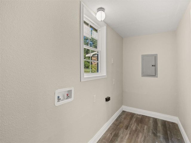 921 Lake Court Drive, Deridder, LA 70634