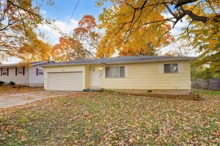 1145 South John Avenue, Springfield, MO 65804