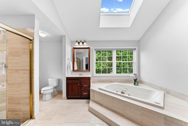 309 ROSE GLEN LN, Kennett Square, PA 19348