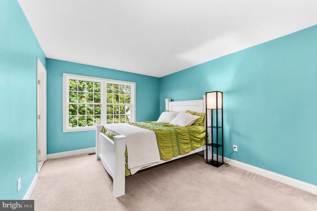 309 ROSE GLEN LN, Kennett Square, PA 19348