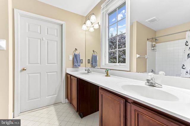 309 ROSE GLEN LN, Kennett Square, PA 19348