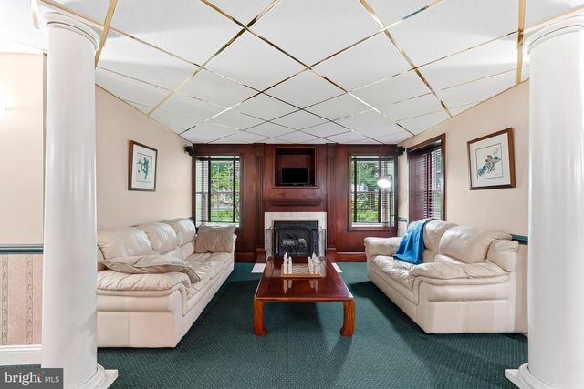 309 ROSE GLEN LN, Kennett Square, PA 19348