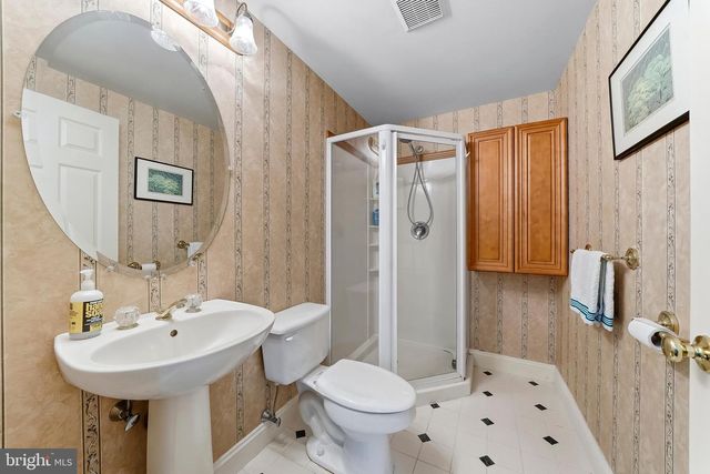 309 ROSE GLEN LN, Kennett Square, PA 19348