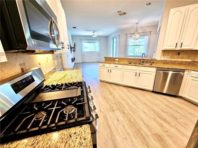 7342 LOBLOLLY BAY TRAIL, Lakewood Ranch, FL 34202