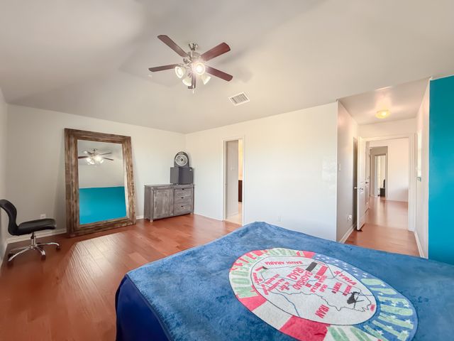 4912 Empire Way, Irving, TX 75038