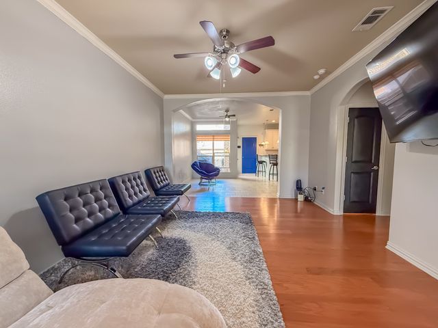 4912 Empire Way, Irving, TX 75038