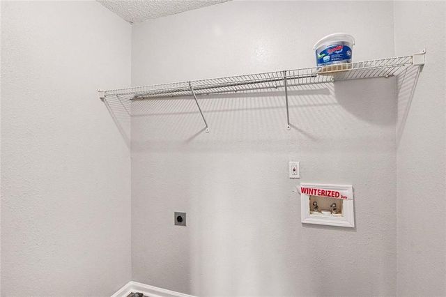 6041 Creekerton Boulevard, Mcdonough, GA 30252