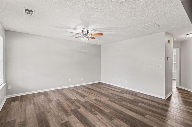 6041 Creekerton Boulevard, Mcdonough, GA 30252