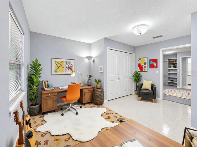 1026 W RAMBLA STREET, Tampa, FL 33612