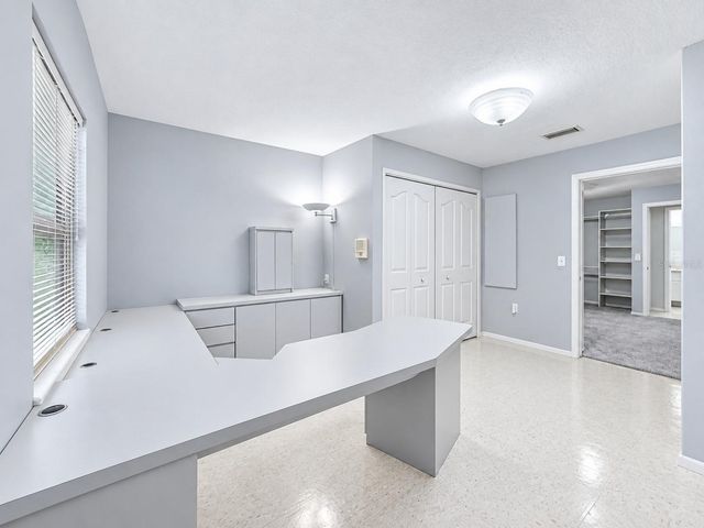 1026 W RAMBLA STREET, Tampa, FL 33612