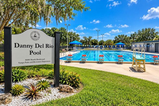 1026 W RAMBLA STREET, Tampa, FL 33612