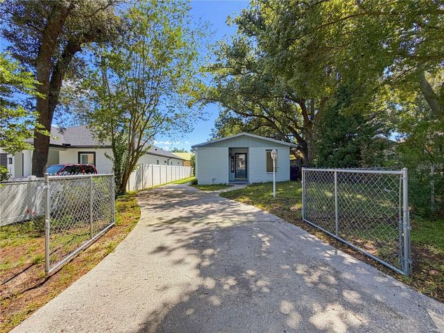 1026 W RAMBLA STREET, Tampa, FL 33612