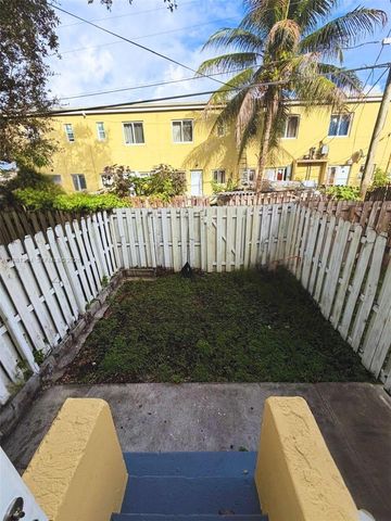 8325 NW 5th Ave 8325, Miami, FL 33150