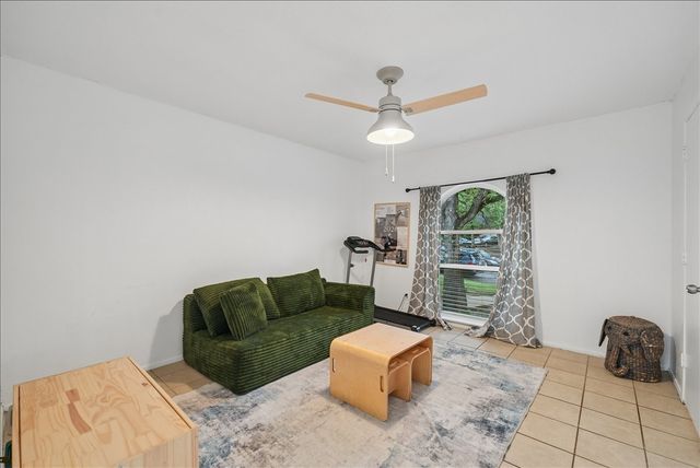3808 Hastings Drive, Arlington, TX 76013