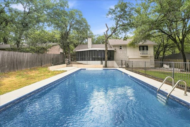 3808 Hastings Drive, Arlington, TX 76013