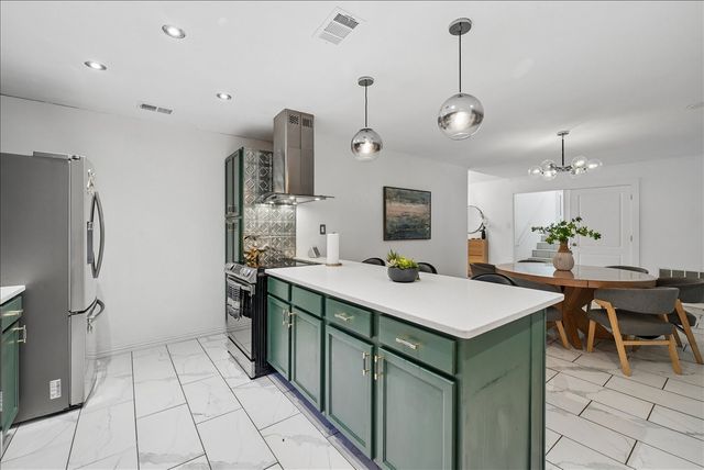 3808 Hastings Drive, Arlington, TX 76013