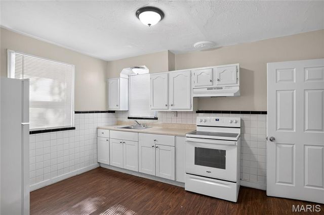 10107 Green Valley Drive, St Louis, MO 63136