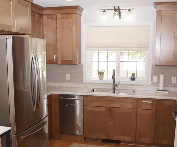 10521 64th Lane NE, Albertville, MN 55301