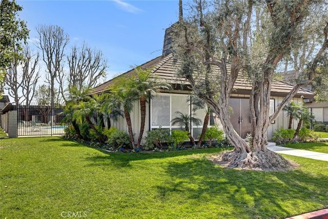 17715 Regency, Bellflower, CA 90706