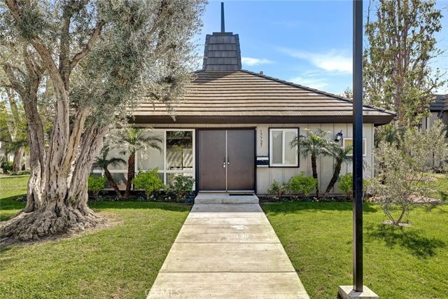 17715 Regency, Bellflower, CA 90706